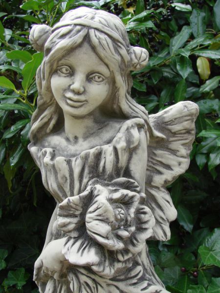 Flower Fairy Mohn - Gartenfigur Elfe Fee aus massivem Steinguss 