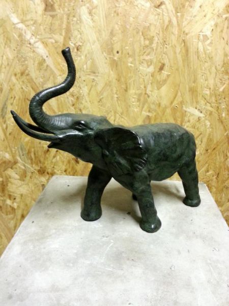 Bronzefigur Elefant