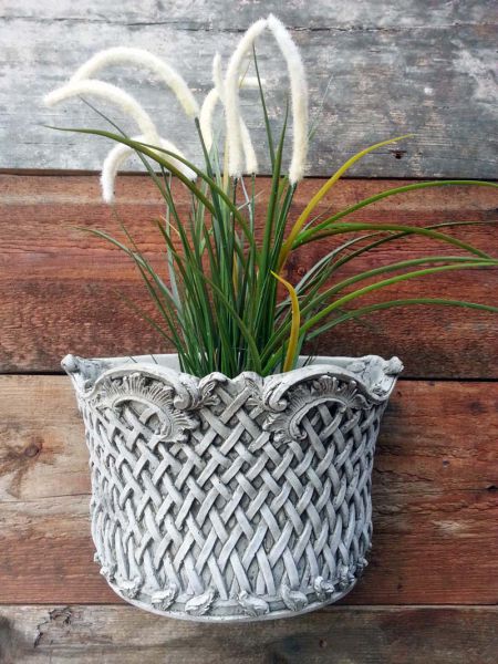 Wall Planter Basket aus Steinguss mit Wandaufhängung