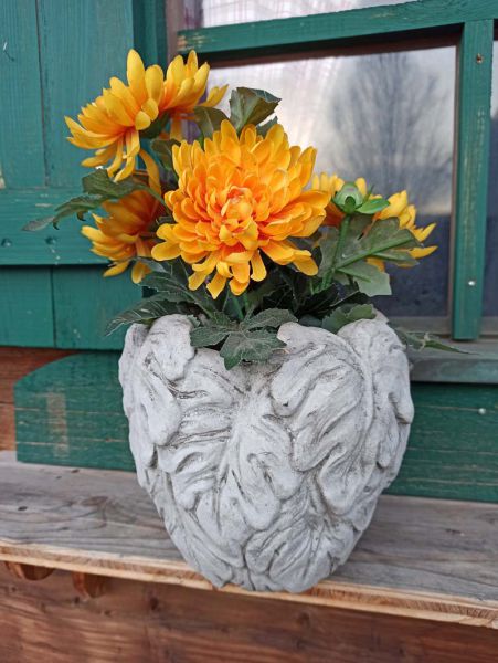 Vase aus Steinguss