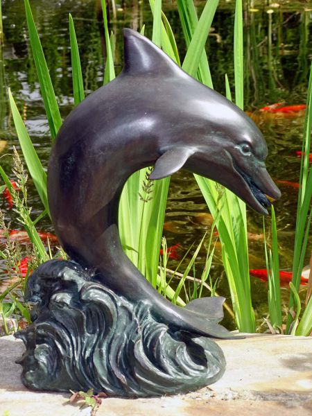 Delfin Bronzefigur