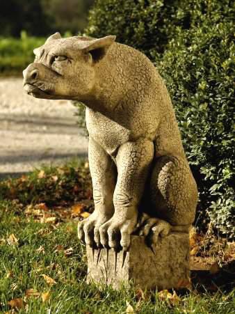 Gargoyle Ernie Fiona Scott Gartenfigur