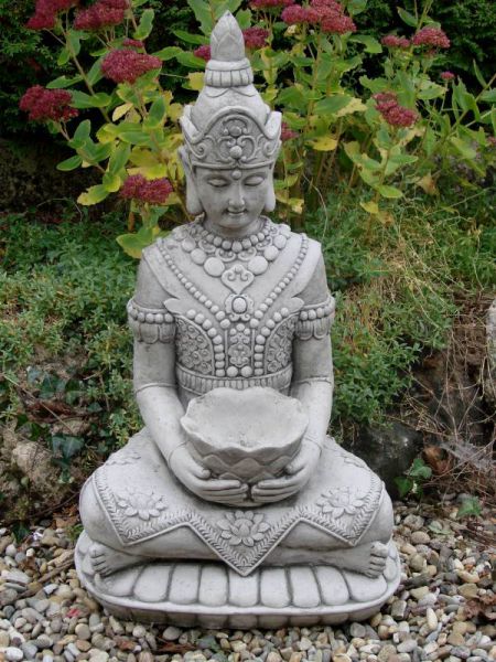 Lotus Buddha aus Steinguss