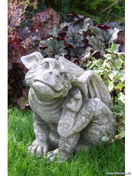 Steinfigur Drache Aiden by Fiona Jane Scott Pheeberts