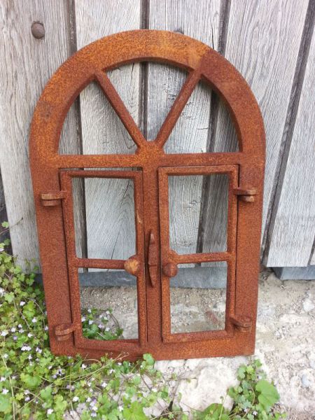 Stallfenster aus Gusseisen
