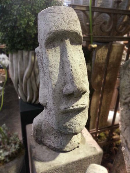 Moai Kopf aus Steinguss